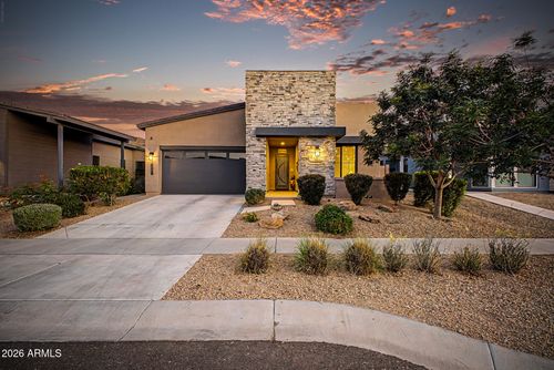 937 E La Mirada Drive, Phoenix, AZ, 85042 | Card Image
