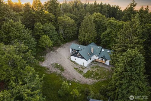 4706 64th St E, Tacoma, WA, 98443-2343 | Card Image