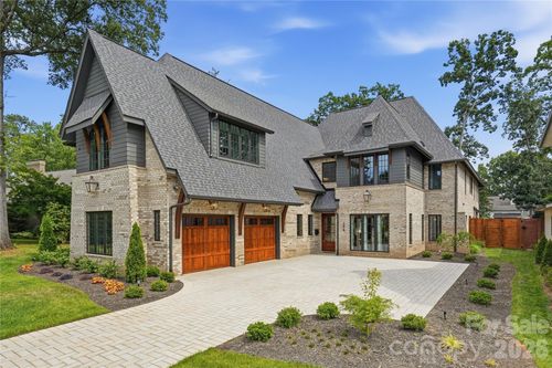154 N Canterbury Rd, Charlotte, NC, 28211-1422 | Card Image