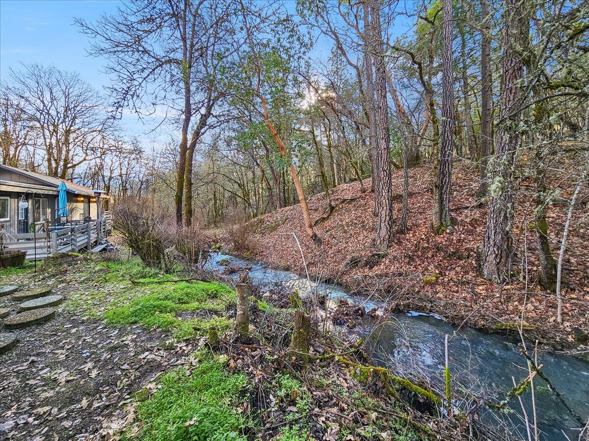 Jones Creek Rd, Grants Pass, OR 97526