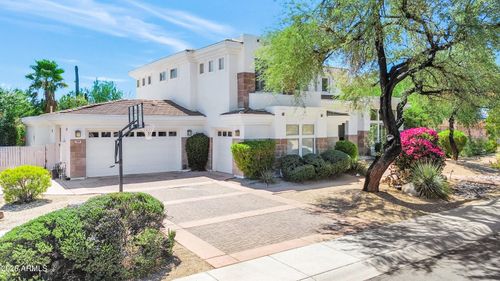 7941 E Via De Luna Dr, Scottsdale, AZ, 85255-4113 | Card Image