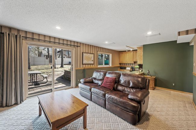 12139 Jonquil St Nw, House other with 3 bedrooms, 2 bathrooms and null parking in Coon Rapids MN | Image 27