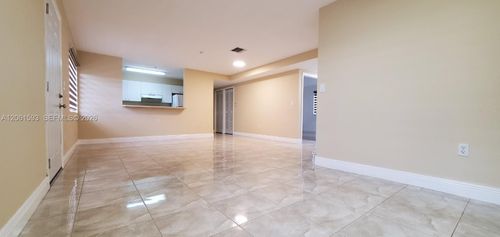 310-1627 Nw 18th St, Miami, FL, 33125-2401 | Card Image