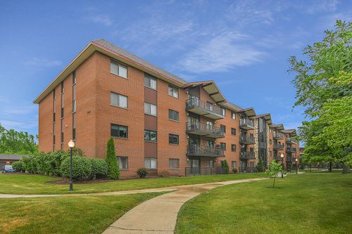 apt-401-2301 183rd St, Homewood, IL, 60430-3149 | Card Image