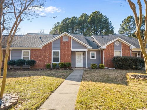 902 Huntington Park Dr, Morrisville, NC, 27560-9313 | Card Image