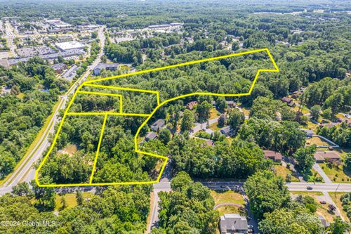 1 Maxwell Dr, Clifton Park, NY, 12065-2919 | Card Image