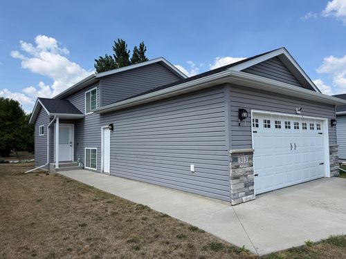 313 5th St E, Horace, ND, 58047-3503 | Card Image