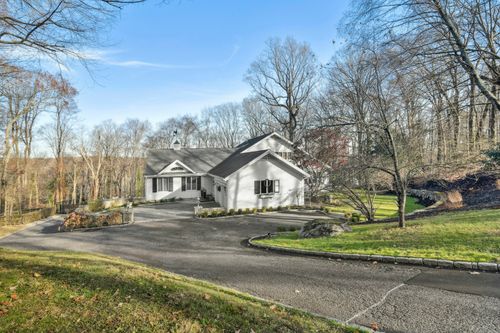 73 Turner Hill Road, New Canaan, CT, 06840 | Card Image