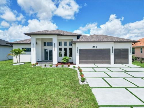 264 W Pine Valley Ln, Rotonda West, FL, 33947-2129 | Card Image