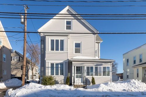 136 Willow St, Waltham, MA, 02453-8308 | Card Image