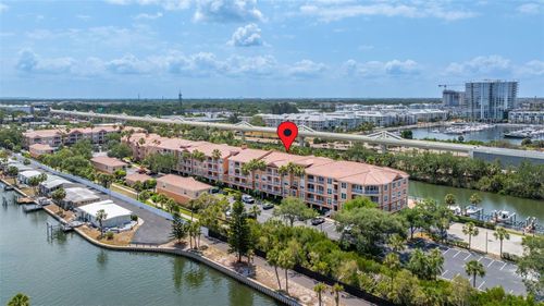 8-319-5000 Culbreath Key Way, TAMPA, FL, 33611-3051 | Card Image
