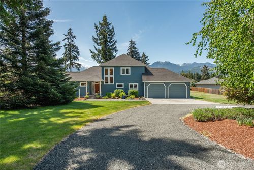231 Hidden Valley Rd, Port Angeles, WA, 98362-8245 | Card Image