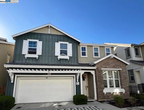 4067 St Helena Way, Dublin, CA, 94568 | Card Image