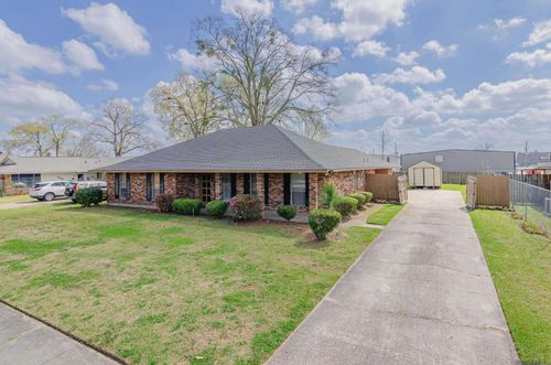 9874 Great Smokey Ave, Baton Rouge, LA, 70814 | Card Image