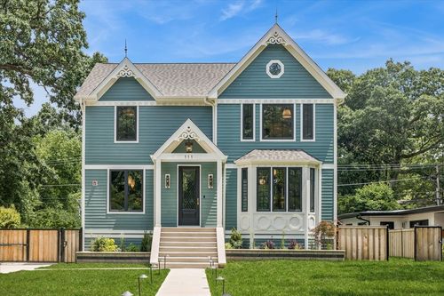 111 Thatcher Ave, River Forest, IL, 60305-2029 | Card Image