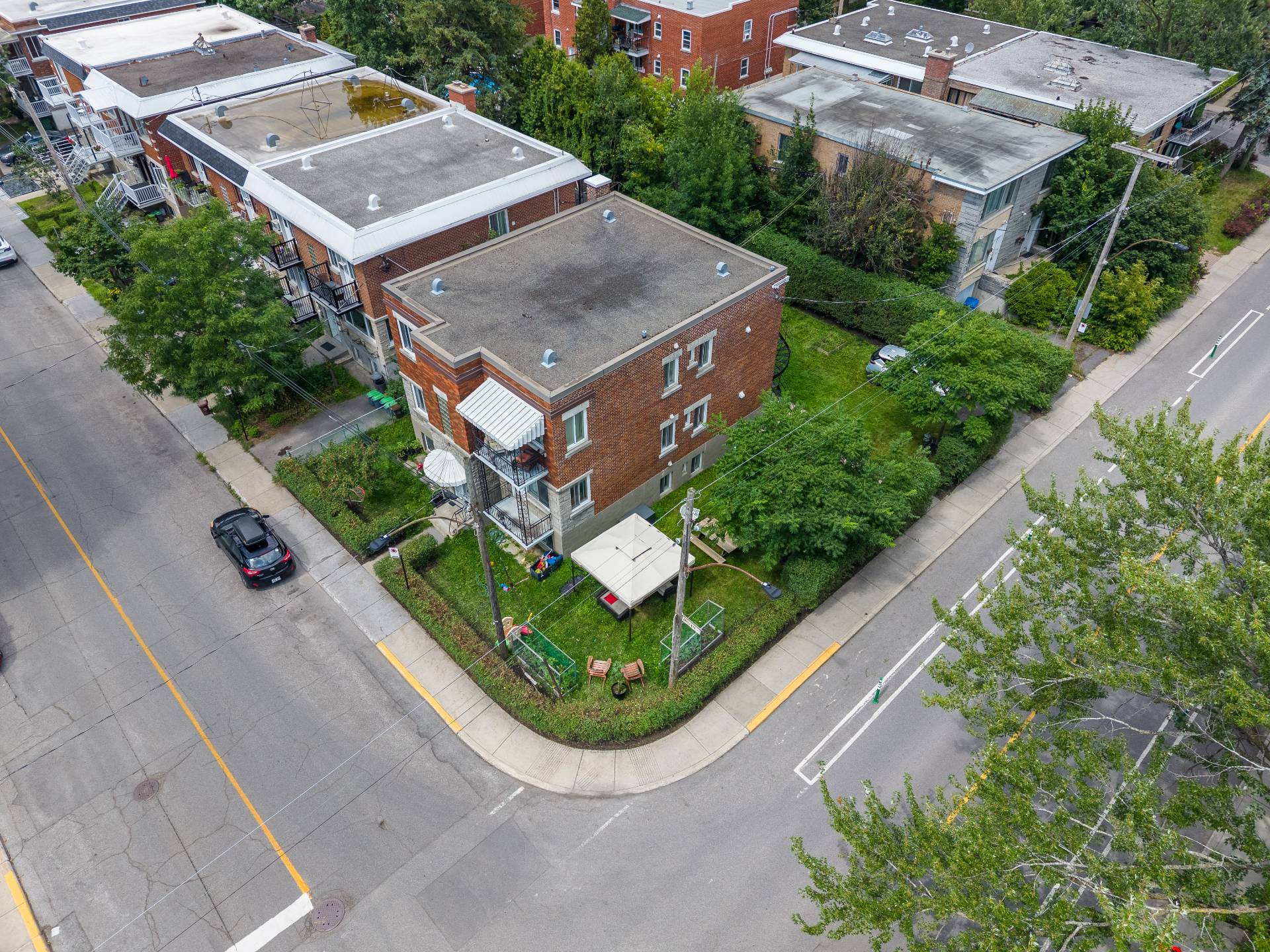 Residential Income in Montréal (Ahuntsic-Cartierville) 5