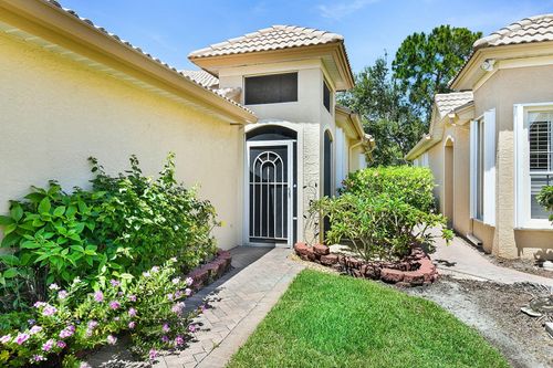 3611 Nw Willow Creek Dr, Jensen Beach, FL, 34957-3439 | Card Image
