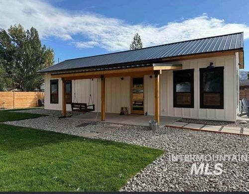 119 Locust St, Horseshoe Bend, ID, 83629 | Card Image