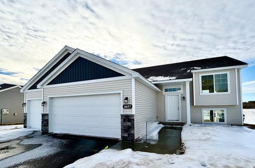 6657 Granby St, North Branch, MN, 55056-6005 | Card Image