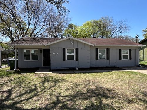 12508 Meadowcrest Ln, Balch Springs, TX, 75180-1942 | Card Image