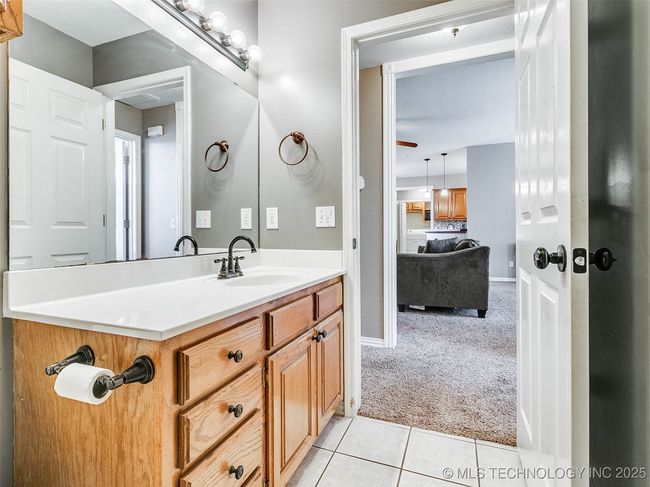 2018 Briarwood St, House other with 3 bedrooms, 2 bathrooms and null parking in Stroud OK | Image 43