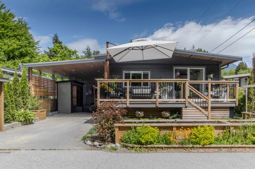 101-40157 Government Rd, Squamish, BC, V8B0R6 | Card Image