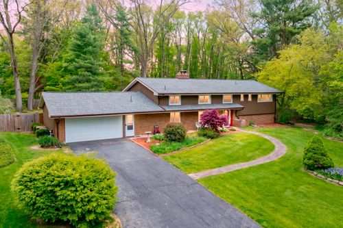 6146 Nantucket Ln, Kalamazoo, MI, 49009-9132 | Card Image