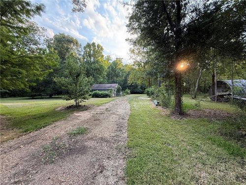 1099 Highway 457, Lecompte, LA, 71346-9725 | Card Image