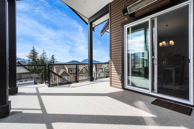 Balcony with a mountain view | Image 19