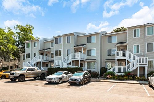 670-670 Seawatch Cove, Virginia Beach, VA, 23451 | Card Image