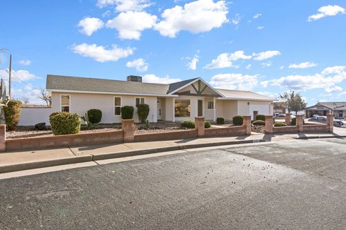 372 Quail Ridge Dr, Washington, UT, 84780-1453 | Card Image