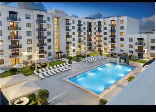 110-2001 Nw 67th St, West Miami, FL, 33147 | Card Image