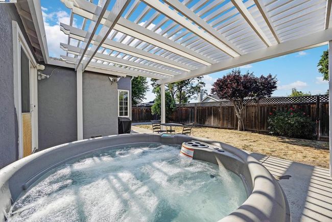 394 Encino Dr, House other with 3 bedrooms, 2 bathrooms and 2 parking in Livermore CA | Image 30