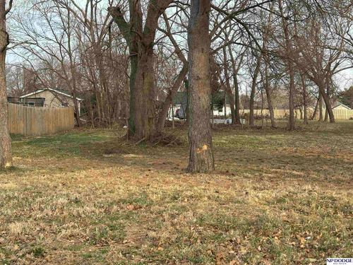 23709 Cedar Dr, Waterloo, NE, 68069 | Card Image