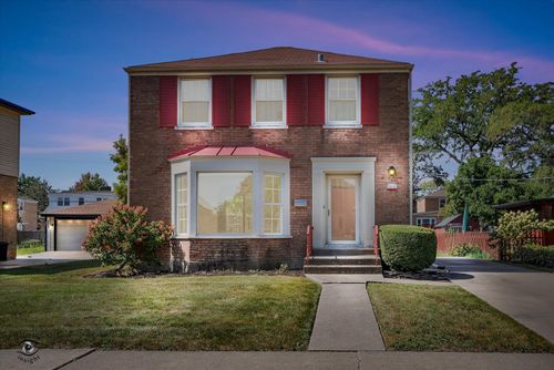 1816 Manchester Ave, Westchester, IL, 60154-4423 | Card Image