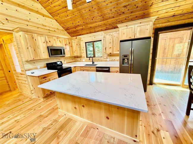 14 Ken Dan Ln, House other with 1 bedrooms, 2 bathrooms and null parking in Mc Leod MT | Image 31