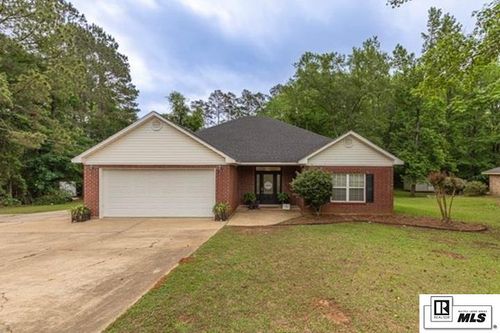 136 Wesley Dr, Ruston, LA, 71270-3286 | Card Image
