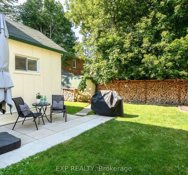 224 Westcott St, House other with 4 bedrooms, 1 bathrooms and 2 parking in Peterborough ON | Image 36