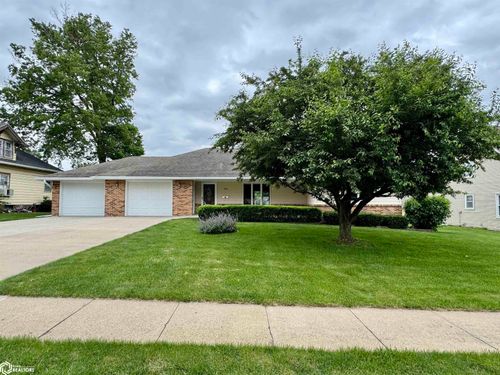 505 South St, Audubon, IA, 50025-1214 | Card Image