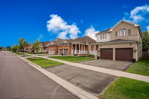 815 Ormond Dr, Oshawa, ON, L1K3B6 | Card Image