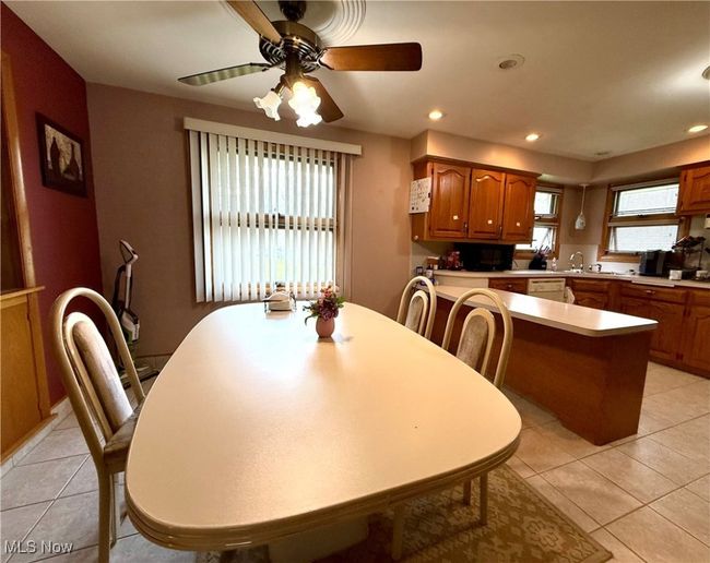 1525 Bellvue Dr, House other with 3 bedrooms, 2 bathrooms and null parking in Niles OH | Image 4