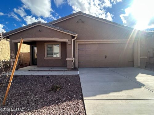 21971 E Wayward Ln, Red Rock, AZ, 85145-4065 | Card Image