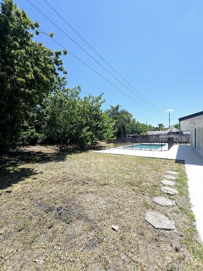 6952 Tradewind Way, House other with 3 bedrooms, 2 bathrooms and null parking in Lake Worth FL | Image 20