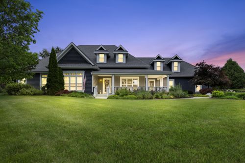 742 Charolais Dr, Slinger, WI, 53086-9311 | Card Image