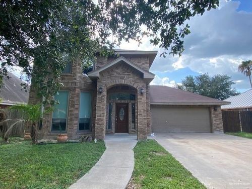 6507 N 26th Ln, McAllen, TX, 78504-6230 | Card Image