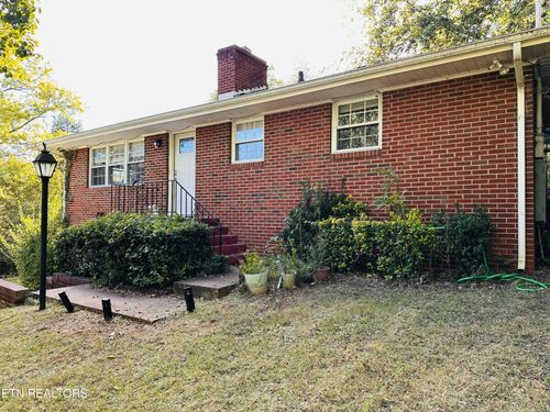 1211 Ford Place, Knoxville, TN, 37920 | Card Image