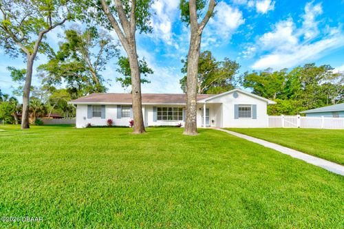 e-700 Lindenwood Cir E, Ormond Beach, FL, 32174-4621 | Card Image