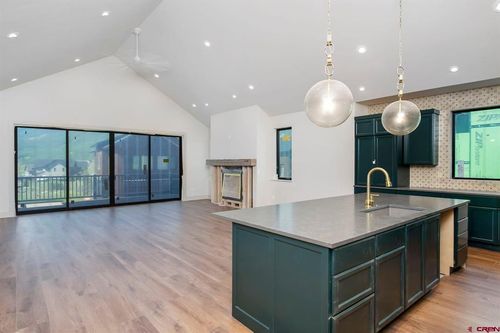 114-180 Elk Valley Rd, Crested Butte, CO, 81224-5786 | Card Image