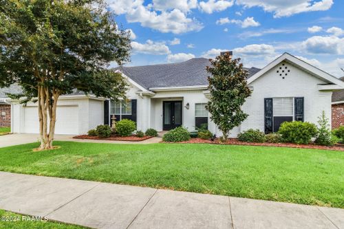 300 Caravan Dr, Lafayette, LA, 70506-6659 | Card Image