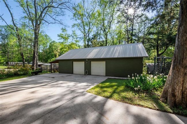 917 Laprade St, House other with 5 bedrooms, 5 bathrooms and 8 parking in Washington GA | Image 30